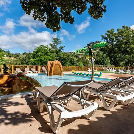 Camping Maeva Escapades Millau Plage Bagian luar foto