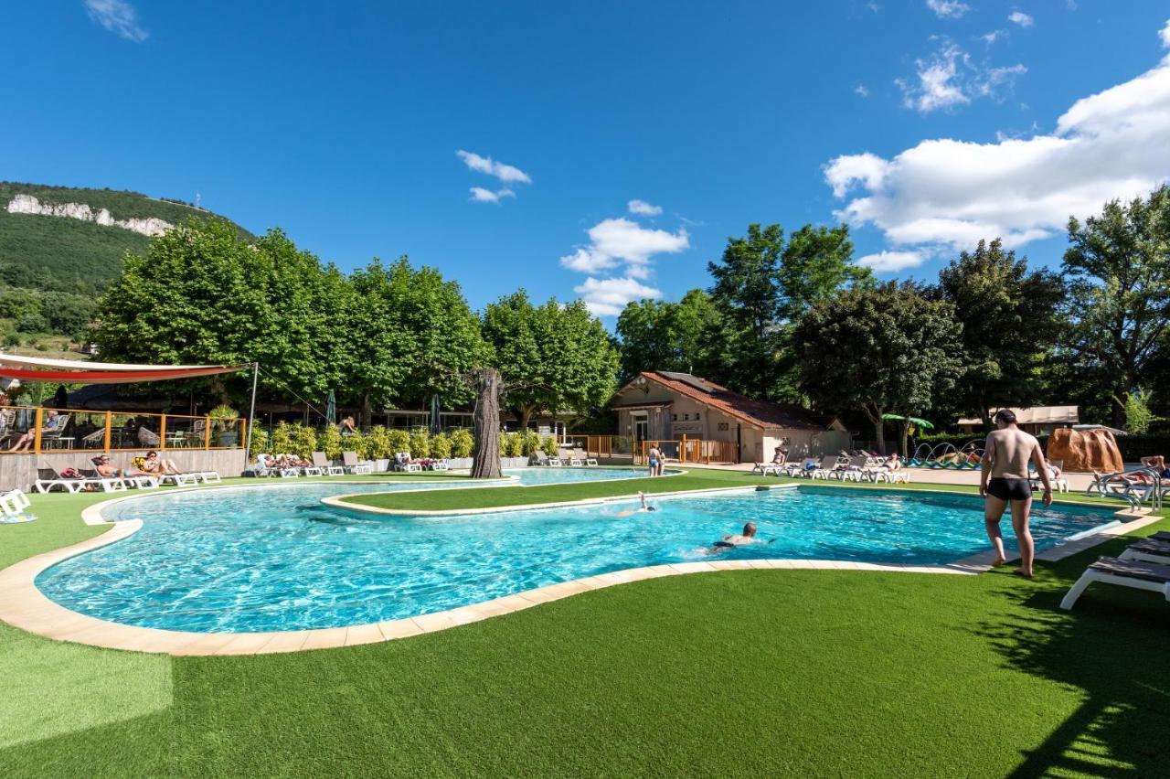 Camping Maeva Escapades Millau Plage Bagian luar foto